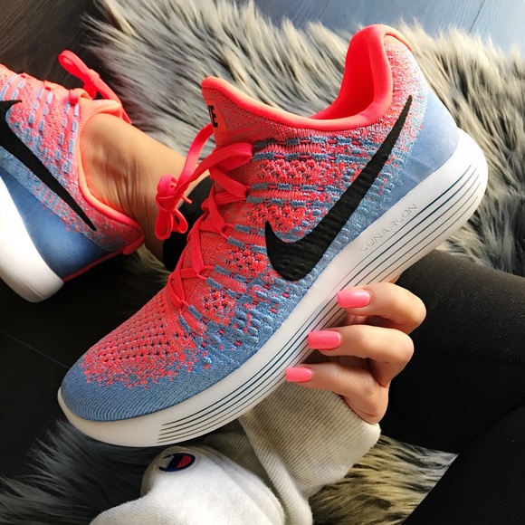 NEW 🍉 NIKE FLYKNIT LUNAREPIC - Picture 2 of 8